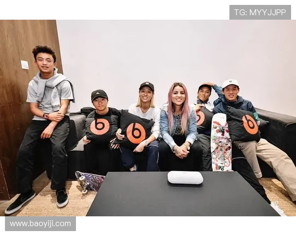 专访滑板女神周静揭秘成功背后的心路历程与奋斗故事