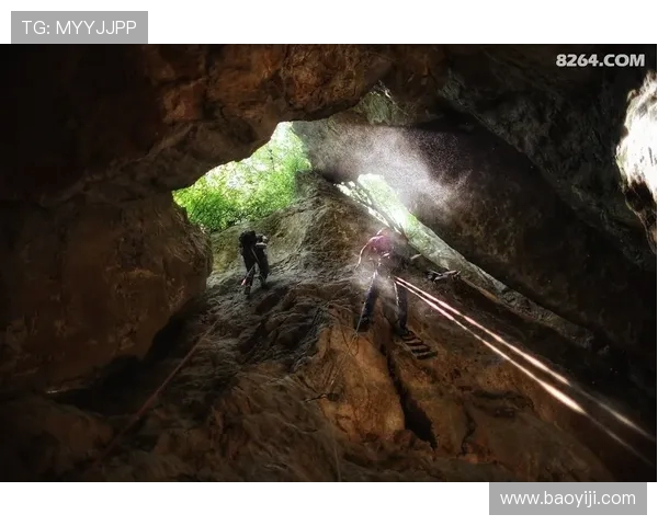 黄丽的攀岩人生:在高峰与深渊之间的深度对话与探索 黄丽的攀岩人生:在高峰与深渊之间的深度对话与探索