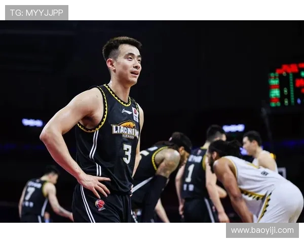 2014年CBA精彩对决北京队与佛山队巅峰对抗赛回顾与分析 2014年CBA精彩对决北京队与佛山队巅峰对抗赛回顾与分析