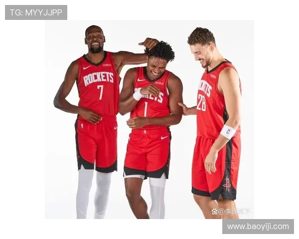 2018季前赛火箭队对阵上海队精彩录像回顾与分析