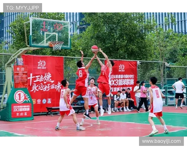 广场舞与篮球少年之间的青春碰撞与文化交融探讨